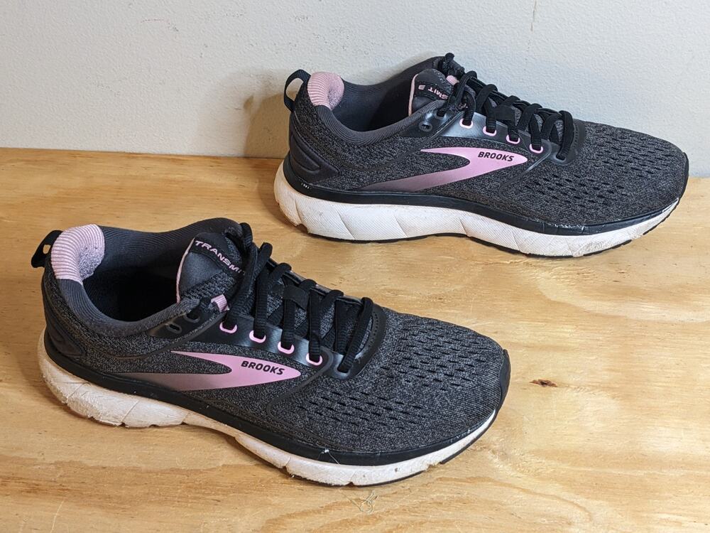 Brooks Womens Transmit 3 1203501B077 Black Running Shoes Sneakers Size 9 M